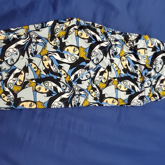 LulaRoe Disney Villains Leggings - Picture 2 of 3